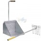 Sheet metal manure catcher with rake Sheet metal manure catcher with rake