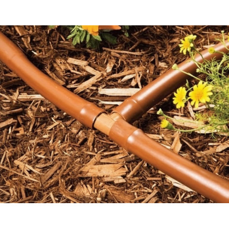Lot de 50 Té cannelés goutte à goutte marron 16mm. Raccord pour tube d'irrigation de diamètre 16 mm