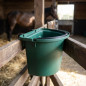 Plastic horse feeder to hang 8 liters