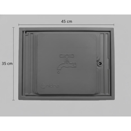Counter door made of high-resistance gray polypropylene. Mounted on a wall frame. Measurements 35x45cm