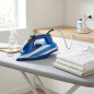 Professional 3000W nano ceramic steam iron, high power and impeccable results