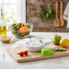 Grattugia per Verdure 4 in 1 con Recipiente Multifunzionale - Grattugia per frutta. Grattugie in plastica bianca