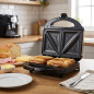 Lacor 750W Electric Sandwich Maker for Triangular Slices | Black Non-Stick Sandwich Maker 25x25x11 cm