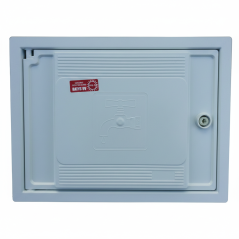 Controporta in PVC bianco ad alta resistenza, montata su telaio a muro. Misure 30x40 cm