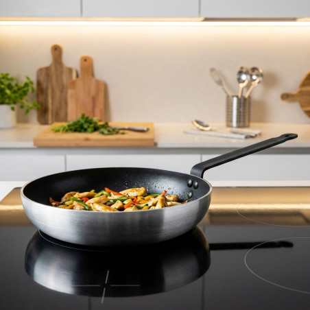 Padella in alluminio Lacor da 36 cm | Adatta a piani cottura in ceramica, elettrici e a gas | Rivestimento antiaderente | Manico