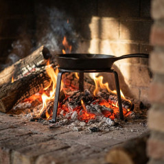 Trebede de Hierro para Chimenea 23x26 cm | Soporte para Ollas y Sartenes en Fuego y Brasas