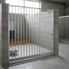 Frontale a sbarre per cucce per cani con porta 150x185 cm | Cuccia per cani con separazione di 8 cm