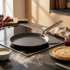 26cm Crepe Pan | 26cm Pancake Pan | Natural Cast Iron Crepe Pan | Non-Stick | Suitable for All Stovetops