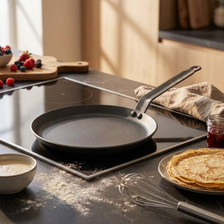 Crêpière 26 cm | Poêle à crêpes 26 cm | Crêpière en fonte naturelle | Antiadhésive | Compatible tous feux