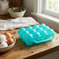 Set di 12 Portauova in Plastica con Manico, Turchese, Misure 19,5 x 18 x 7 cm