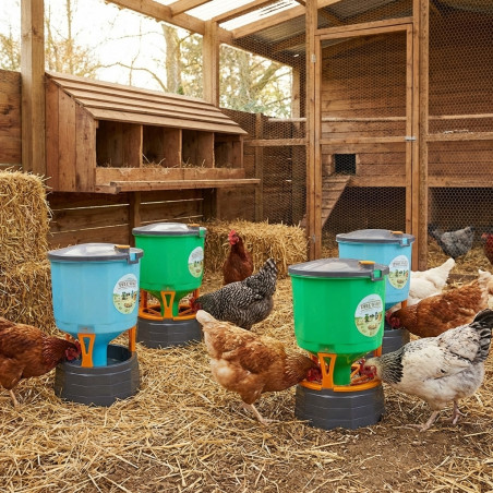 2er-Pack Hühnertränke + Futtertrog 45 l | 4-teiliges Geflügelzubehör-Set
