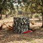 Mangeoire à trémie SAFE-FEED 50 kg 83,5 L | Trémie camouflée | Jusqu'à 40 oiseaux