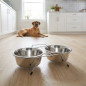 Mangiatoia e abbeveratoio doppia per cani gatto con supporto ø25 cm. 52×26,5×10 cm. Capacità 2,8 litri x 2 ciotole