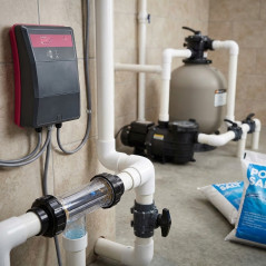 Chlorinateur par électrolyse au sel + Contrôleur de pH + Pompe de Dosage, piscines jusqu'à 160 m3