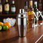 Shaker per cocktail con tappo inox da 0,75 L.