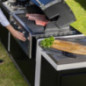 Poubelle encastrable Kitaway 63 x 42 x 85 cm pour barbecue de jardin | Base blanche/grise