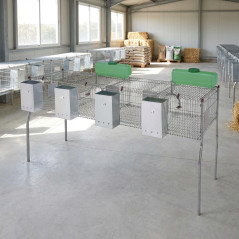 Rabbit cage with 4 metal floor sections 200 x 62 x 99 cm equipped with hoppers and waterers