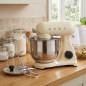 Batedeira orbital de 1800 W. Processador de alimentos profissional de 8 L, 6 velocidades. Design retrô vintage, creme.