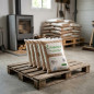  150 kg 100 % natürliche Holzpellets zum Heizen.  Praktische, bequeme und effiziente Nutzung.
