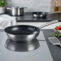 Poêle antiadherent en acier inoxydable - Ø24 x 6 cm, compatible avec tous les types de cuisines, Lacor