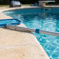Teleskopstange aus Aluminium für Pools, 2,4 + 4,8 m | Kompatibel mit Laubkeschern, Poolreinigern und Bürsten | Clip-Befestigung Teleskopstange aus Aluminium für Pools, 2,4 + 4,8 m | Kompatibel mit Laubkeschern, Poolreinigern und Bürsten | Clip-Befestigung