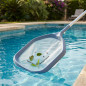 Écumoire de surface pour piscines | Polypropylène haute résistance et durable | Nettoie les saletés et les feuilles du fond Écumoire de surface pour piscines | Polypropylène haute résistance et durable | Nettoie les saletés et les feuilles du fond