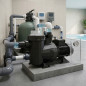 Bomba para piscina Victoria Plus 34.000 l/h | 2,20 kW | 3 HP | Trifásica | Solução profissional para piscinas grandes Bomba para piscina Victoria Plus 34.000 l/h | 2,20 kW | 3 HP | Trifásica | Solução profissional para piscinas grandes