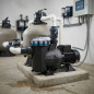 Bomba para piscina Victoria Plus 34.000 l/h | 2,20 kW | 3 HP | Trifásica | Solução profissional para piscinas grandes Bomba para piscina Victoria Plus 34.000 l/h | 2,20 kW | 3 HP | Trifásica | Solução profissional para piscinas grandes