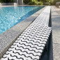 Rejilla Modular para Piscina con Canal Rebosadero | Diseño Transversal 335x35 mm | Color Blanco Rejilla Modular para Piscina con Canal Rebosadero | Diseño Transversal 335x35 mm | Color Blanco