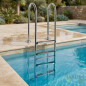 Wandmontierte Poolleiter | 3 Stufen | Standardmodell | Robuste Leiter | Sicherer Poolzugang