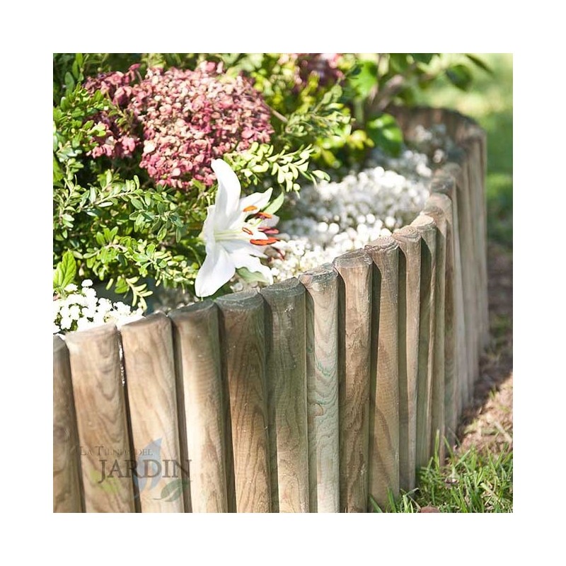 Bordura flessibile in legno 40x5x200 cm, ideale per decorare e delimitare il giardino. Bordura flessibile in legno 40x5x200 cm, ideale per decorare e delimitare il giardino.