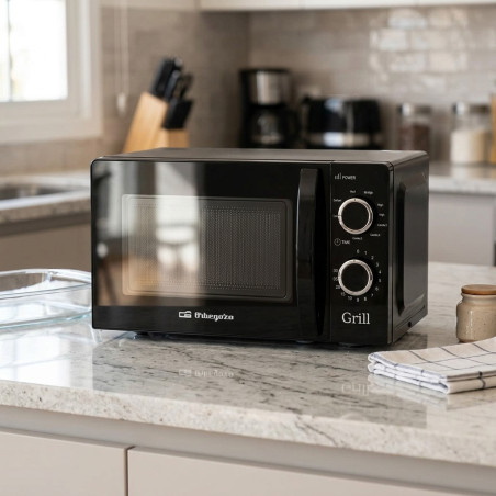 Micro-ondes Orbegozo 700 W MIG2131. Capacité 20 L. Gril 900 W