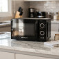 Micro-ondas Orbegozo 20L 700W com Grill | Micro-ondas de bancada giratório preto | 5 níveis de potência
