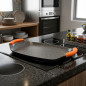 Cast aluminum grill plate.  Stone finish.  Non-stick.  Total dimension: 36 cm.