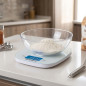 Orbegozo electronic kitchen weight.  LCD display.  Includes 1.5 L weighing bowl. Max. capacity: 5kg.