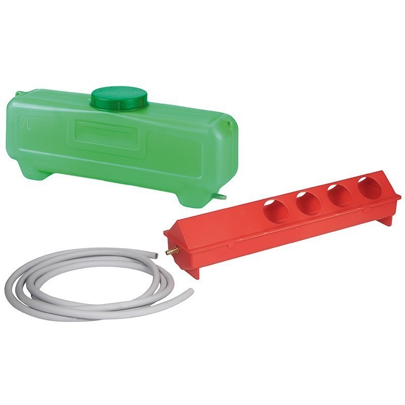 Automatisches Tränkesystem für Hühner und Tauben 7 Liter | 50x12x13 cm | Inklusive Wassertank, Tränke, Flexibler Schlauch 25m Automatisches Tränkesystem für Hühner und Tauben 7 Liter | 50x12x13 cm | Inklusive Wassertank, Tränke, Flexibler Schlauch 25m