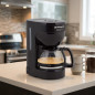 Orbegozo drip coffee maker. Capacity 6 cups. Non-stick heating plate. Power 650 W. Orbegozo drip coffee maker. Capacity 6 cups. Non-stick heating plate. Power 650 W.