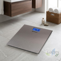 Orbegozo elektronische Personenwaage. Plattform aus Edelstahl. Maximale Kapazität: 150 kg. Plattform: 30 x 30 x 1,9 cm.