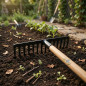 Ancinho de jardim com cabo, escolha o tamanho - perfeito para recolher folhas e solo