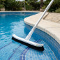 Cepillo Curvo para Limpieza del Fondo y Paredes de Piscina, Ancho 45 cm – Alta Calidad