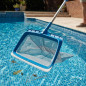 Coletor de folhas para piscinas, acessório ideal para manter a água limpa. Coletor de folhas para piscinas, acessório ideal para manter a água limpa.