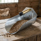 Aluminum feed shovel with capacity 1.5 Kg Aluminum feed shovel with capacity 1.5 Kg
