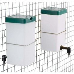 Nipple drinker with 1 liter bottle for rabbits