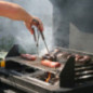 Kitaway Otte 84x63x115 cm Barbecue da incasso con griglia | Barbecue da giardino in cemento bianco/nero