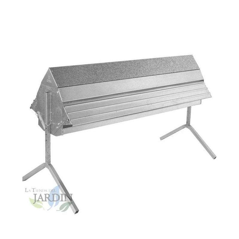 Lamb feeder 208 x 80 cm. Capacity 110 kg